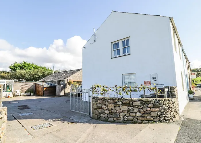 1 Park Nook Close Holiday home *